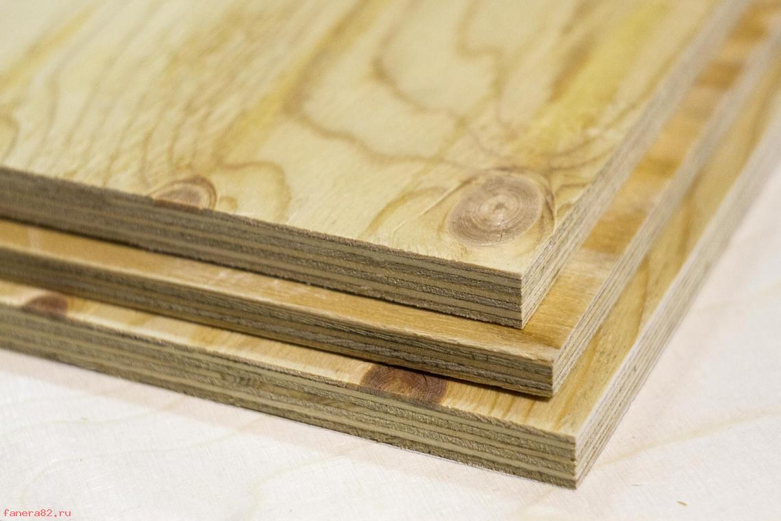 8'x4' Spruce Softwood Plywood 1220mm x 2440mm